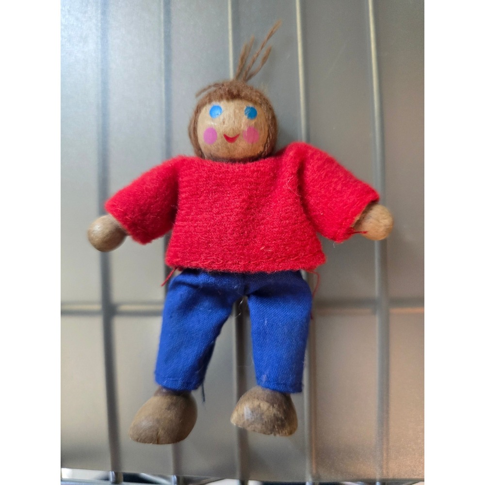 Melissa and Doug Wooden Doll‎ Red Shirt Blue Pants Boy Girl Doll B18010